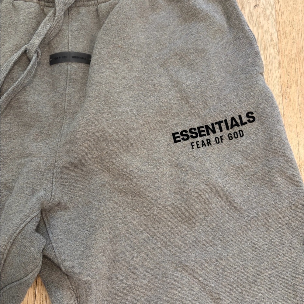 Fear of God Essentials Men’s Heather Gray Sweatpants